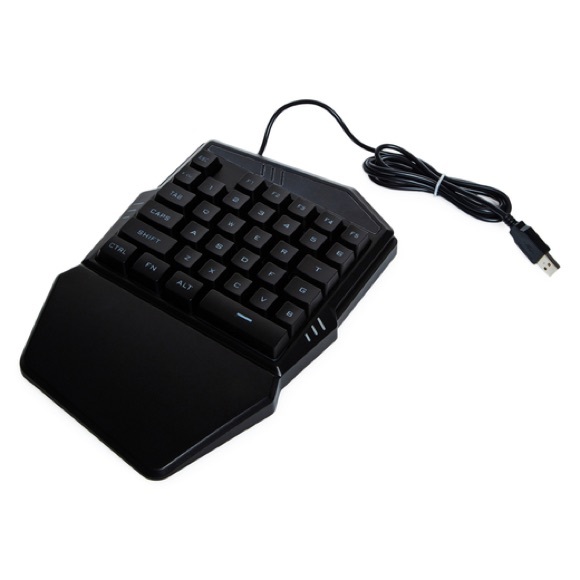 Bugha LED One-Handed Gaming Keyboard - Picture 6 of 8